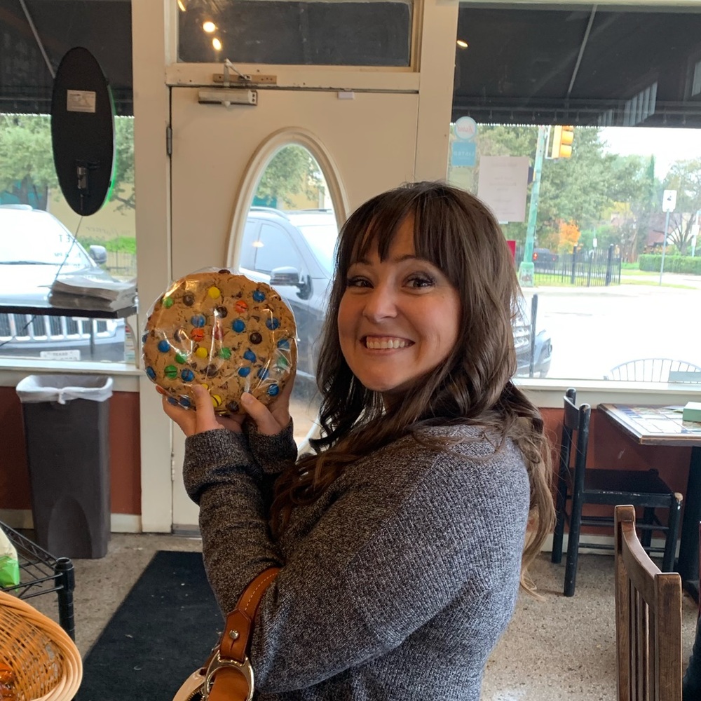 Meet your Posher, Sara